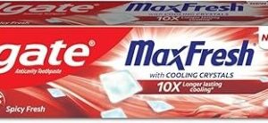 Colgate MaxFresh Toothpaste, Red Gel Tooth Paste with Menthol for Super Fresh Breath, 70g (Spicy Fresh)