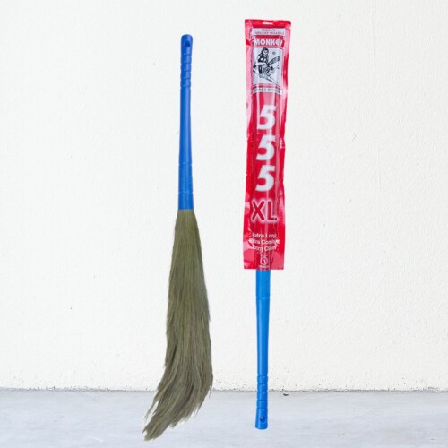 Monkey 555 XL Grass Broom – Extra Large Natural Grass Broom for Heavy-Duty Cleaning